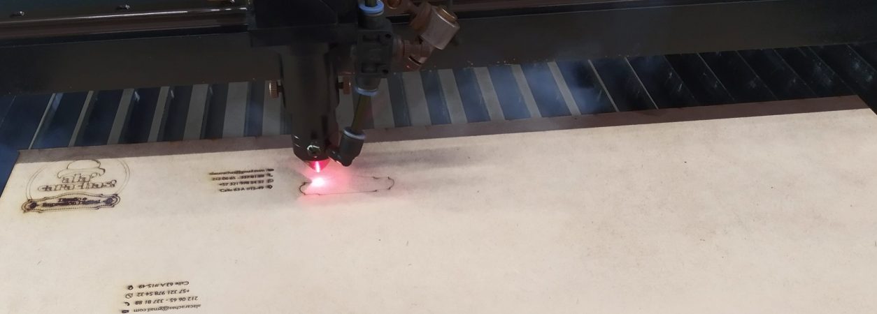Corte Laser Logo
